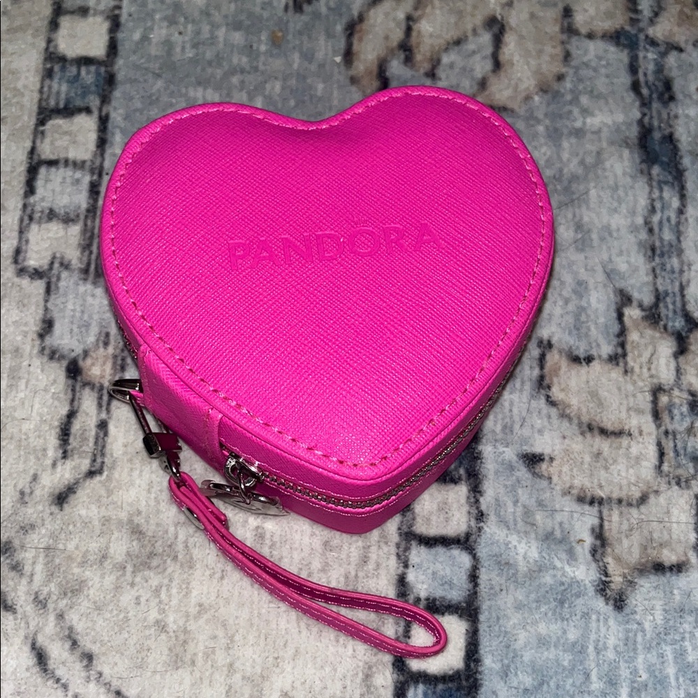 Pandora Fuchsia Heart Jewelry Case, EUC
